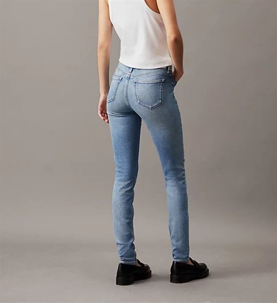 JEANS SKINNY CHIARO