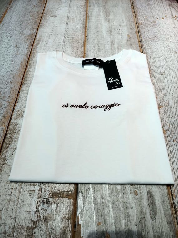 T-SHIRT NO NAME